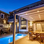 Villa Petritis *