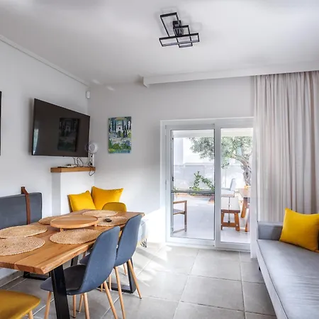 Villa Petritis Nea Iraklitsa