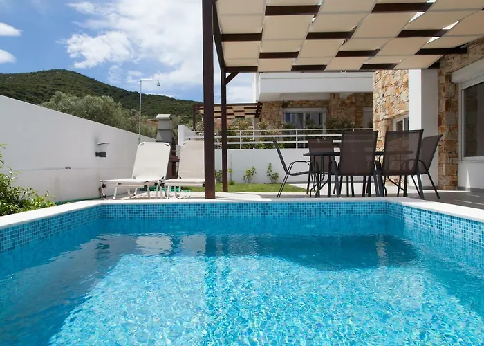 Villa Petritis